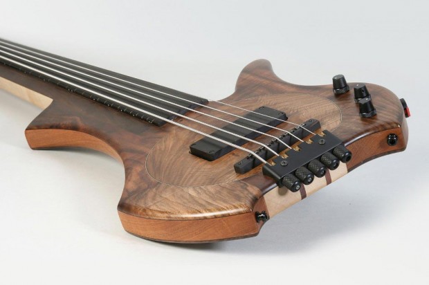 Bassline Worp Acoustic Bass