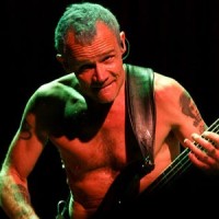 Red Hot Chili Peppers: Flea’s Isolated Bass on “Scar Tissue”