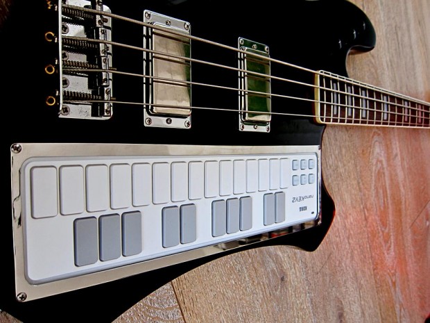 Huma Guitars Keybass - body