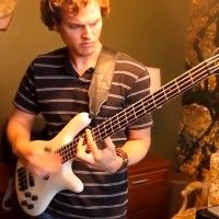 Nathan Navarro: Bass Effects Demonstration