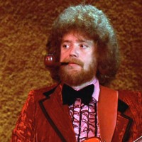 Bass Players To Know: Donald “Duck” Dunn