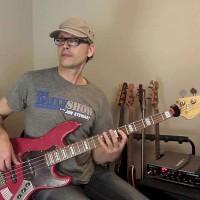 Bass Lick Series: Fat & Dirty Synth Bass Groove