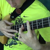 Two-Handed Tapping and Developing Hand Independence for Bass Players