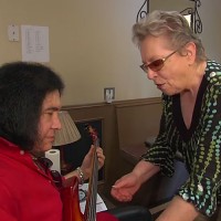 Carol Kaye Gives Gene Simmons a Bass Lesson