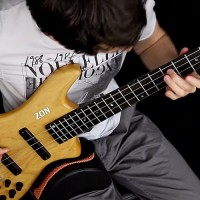 Zander Zon: Skrillex “Scary Monsters And Nice Sprites” Solo Bass Performance