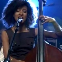 Esperanza Spalding: Hold On Me (Live)
