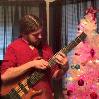 Simon Fitzpatrick: Jingle Bells (Solo Bass)