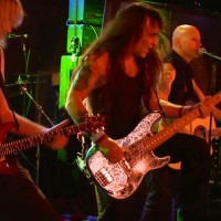 Steve Harris and British Lion: Eyes of the Young, Live