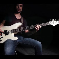 Matt La Maida: “Ziggy Stardust” Solo Bass Arrangement