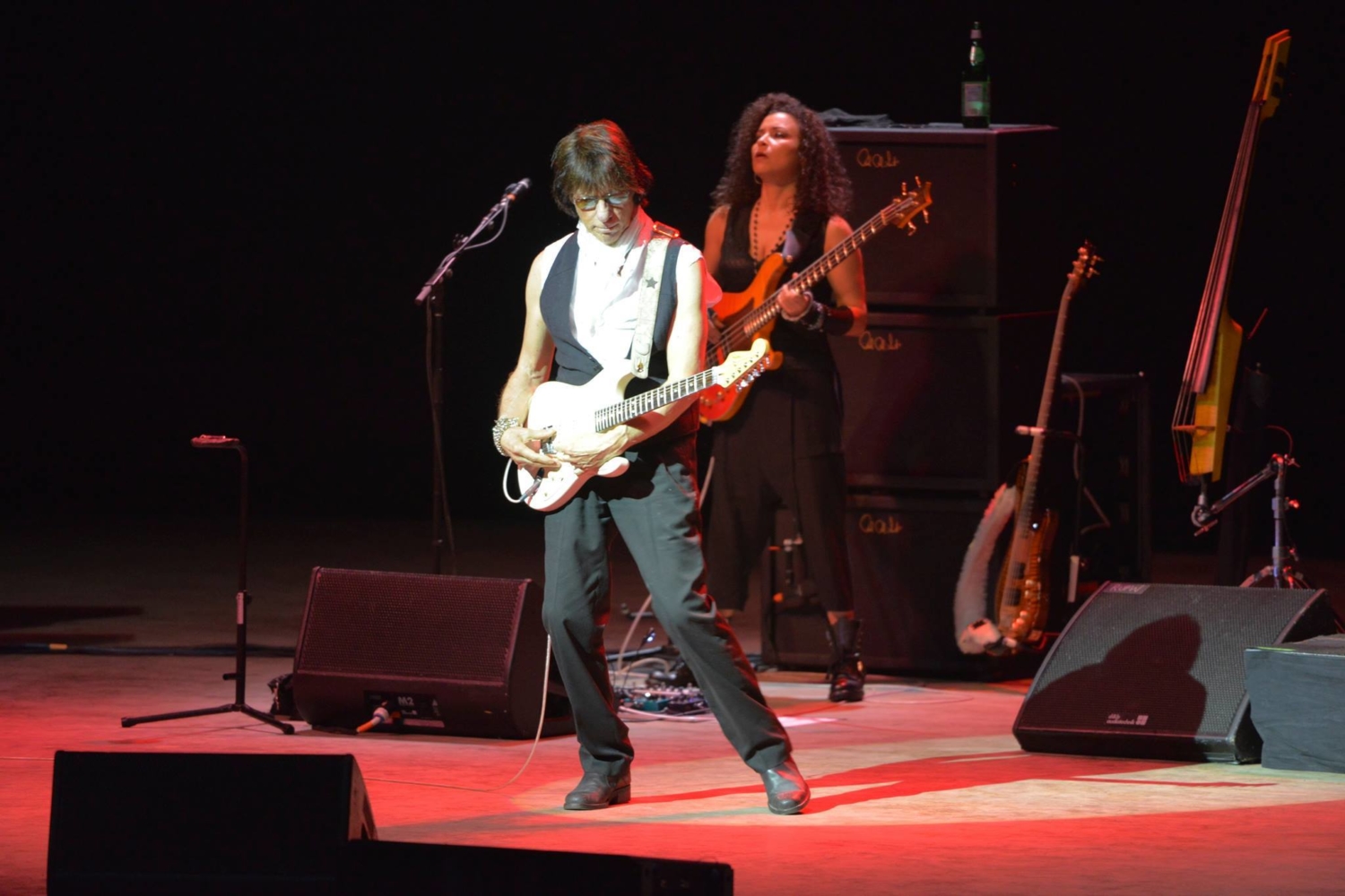 Jeff Beck with Rhonda Smith