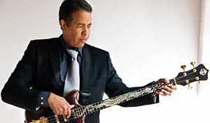 Stanley Clarke Announces 60th Birthday Bashes and Return to Forever IV Tour Dates