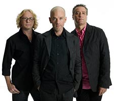 R.E.M. Announce Split