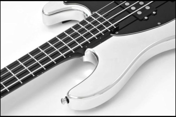 Top 10: The Top Bass Videos, New Gear from Fender, Fodera and Epiphone and Self Improvement for Bassists