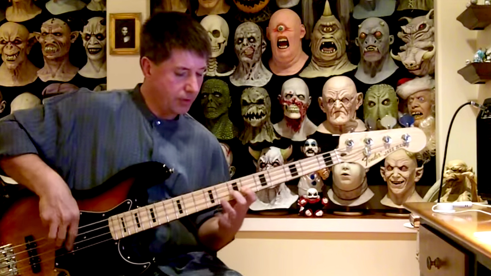 Bass Play Along Week Troy Hughes YYZ Bass Play Along No Treble