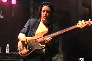 Jeff Andrews: Live Bass Solo with the Mike Stern Band