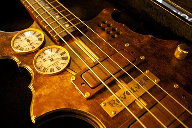 Thin Gypsy Thief Studio's RevolveR Steampunk Bass