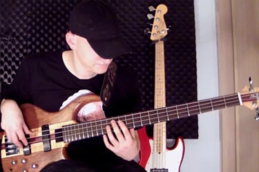 Or Lubianiker: Interactive Bass Licks Video Lesson