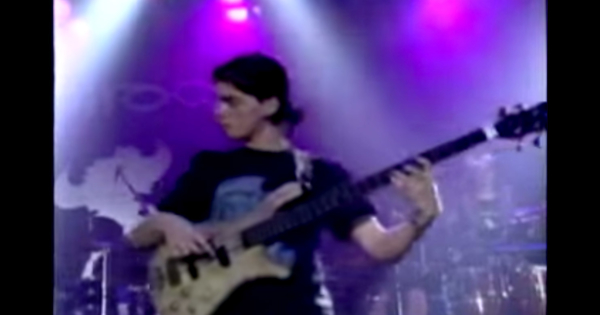 Jamiroquai: "Too Young To Die," Live in London with Stuart Zender (1994)