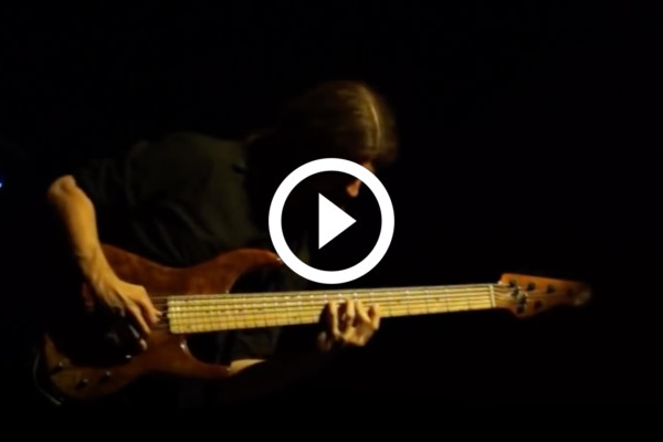 Simon Fitzpatrick: Solo Bass Cover of “Stairway to Heaven”