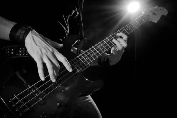 What Makes a Great Bassist? Part 1: Playing For The Song