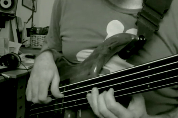 Mike Flynn: “Oysters” Fretless Meshell Ndegeocello Remix, with Victor Wooten