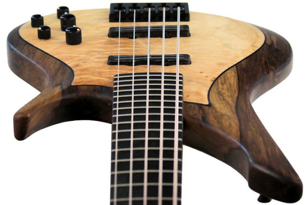 Bass of the Week: Manne Guitars Kayenta