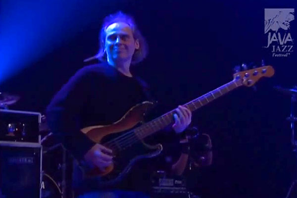 Tania Maria A Felicidade Live At Java Jazz Festival 2005 No Treble