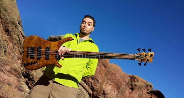 Nick Schendzielos with his Warwick Custom Shop Infinity 5 Bass