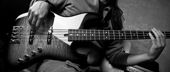 Bassist photo by Enric Juvé