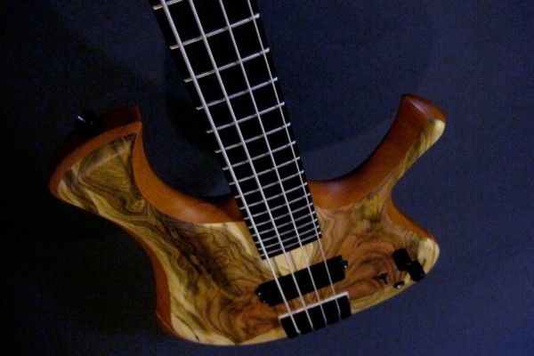 Bass of the Week: MBJ Guitars Nutsy Bass