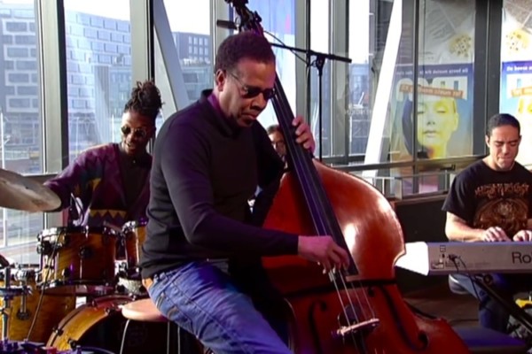 The Stanley Clarke Band: No Mystery, Live