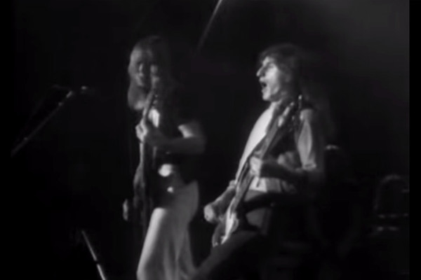Rush: 2112 (1976 Live Performance)