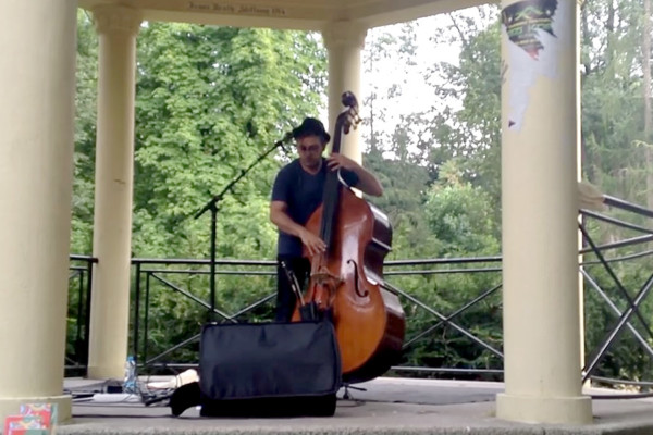 Adam Ben Ezra: Solo – Live in The Park