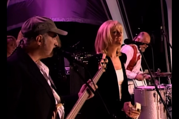 Fleetwood Mac: Say You Love Me, Live 1998