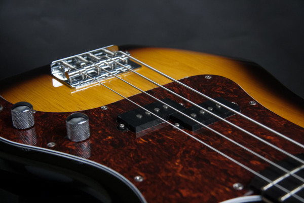 Washburn Announces Sonamaster SB1 Bass