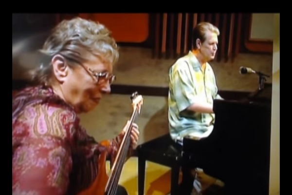 Brian Wilson and Carol Kaye: Good Vibrations
