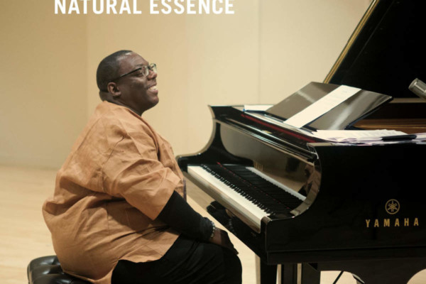 Piano Trio Album from Cyrus Chestnut Features Jazz Bass Great