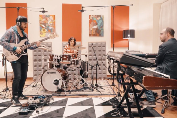 Miki Santamaria, Patti Ballinas & Alvaro Gandul: Yamaha Studio Session