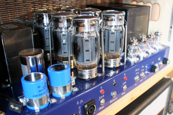 Siegmund Amplifiers Unveils the Big Boy 300 Watt Bass Amp