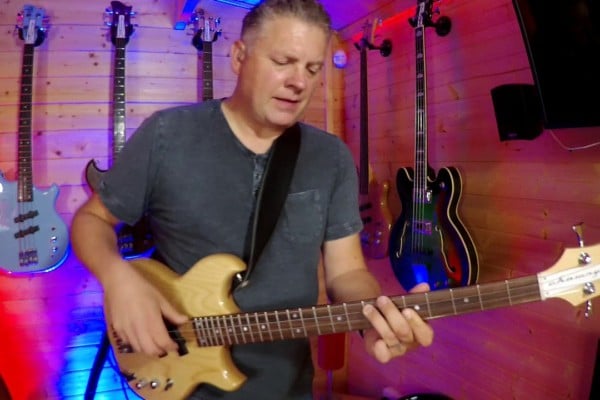 Scott Whitley: Bass Cover of Level 42’s “Mr. Pink”