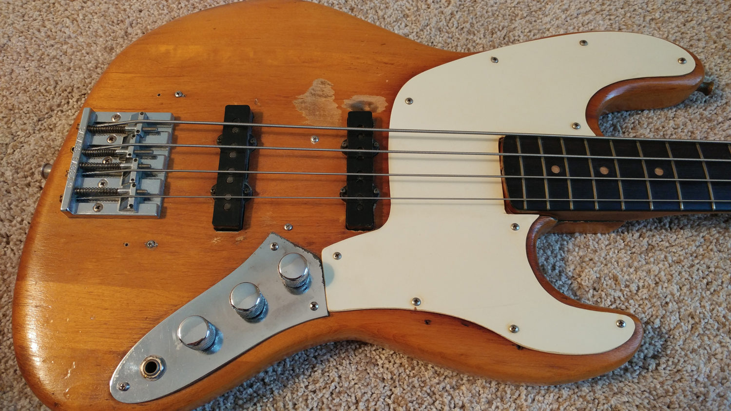 Gary Shea's 1965 L Series Fender Jazz Bass Body