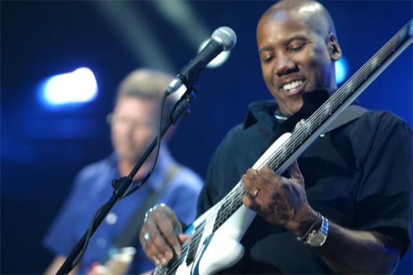 Nathan East Joins Eric Clapton for U.S. Tour