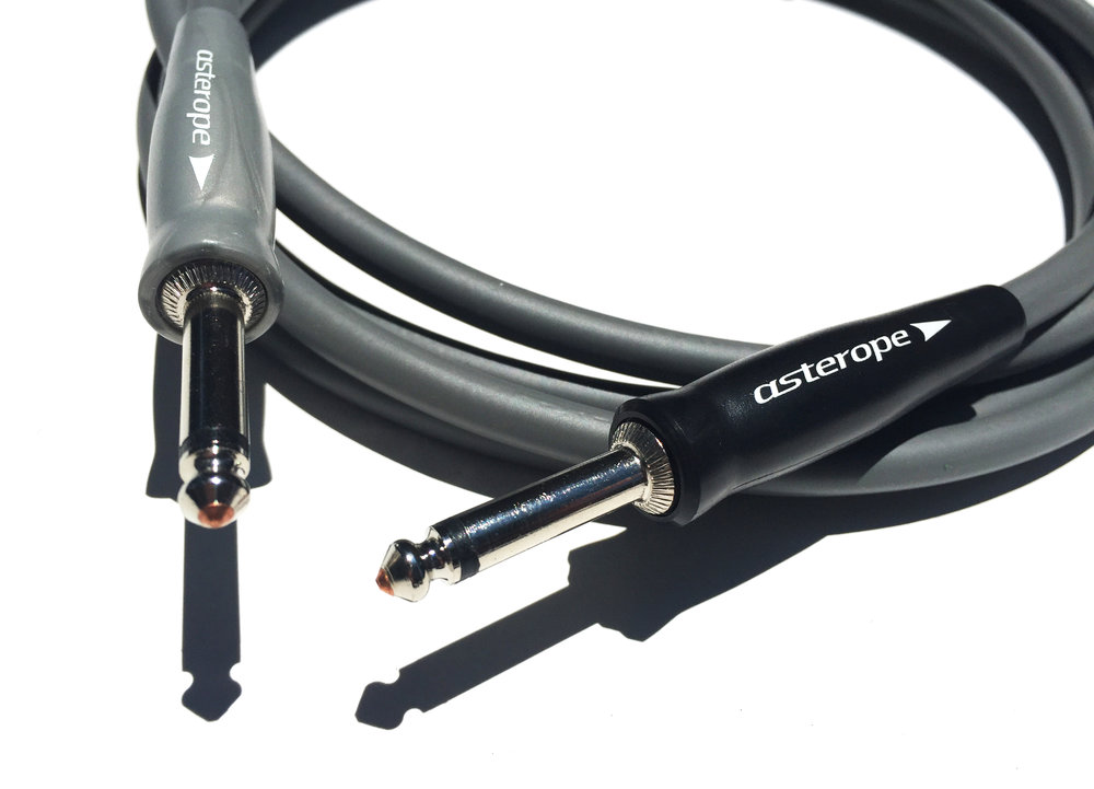 Asterope Pro Bass Cables Closeup