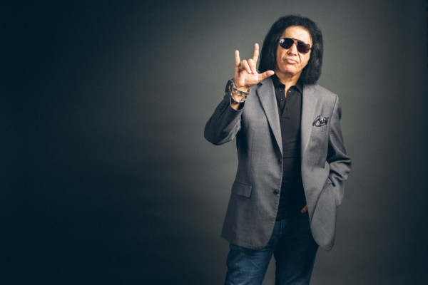 Gene Simmons Announces Bass Art Gallery Exhibit and Sale