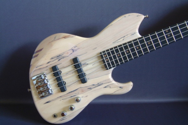 LeCompte Electric Basses Back in Business