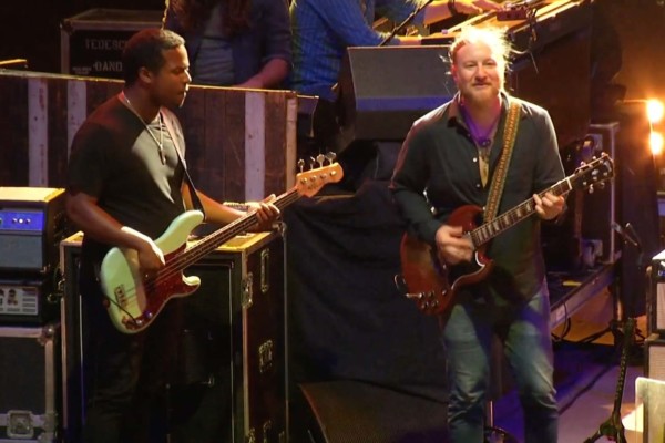 Tedeschi Trucks Band and Special Guests: Sly Medley