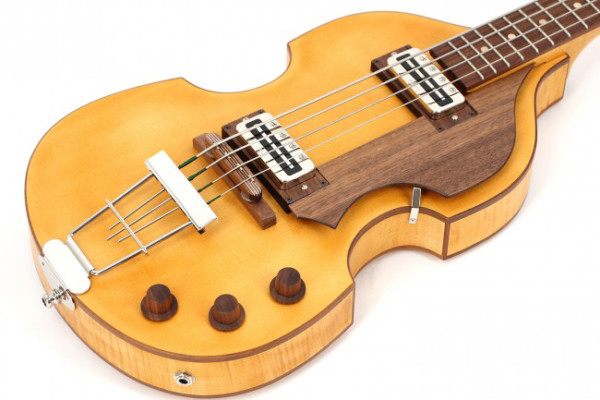 Bass of the Week: Hofner Green Line 500/1 Violin Bass