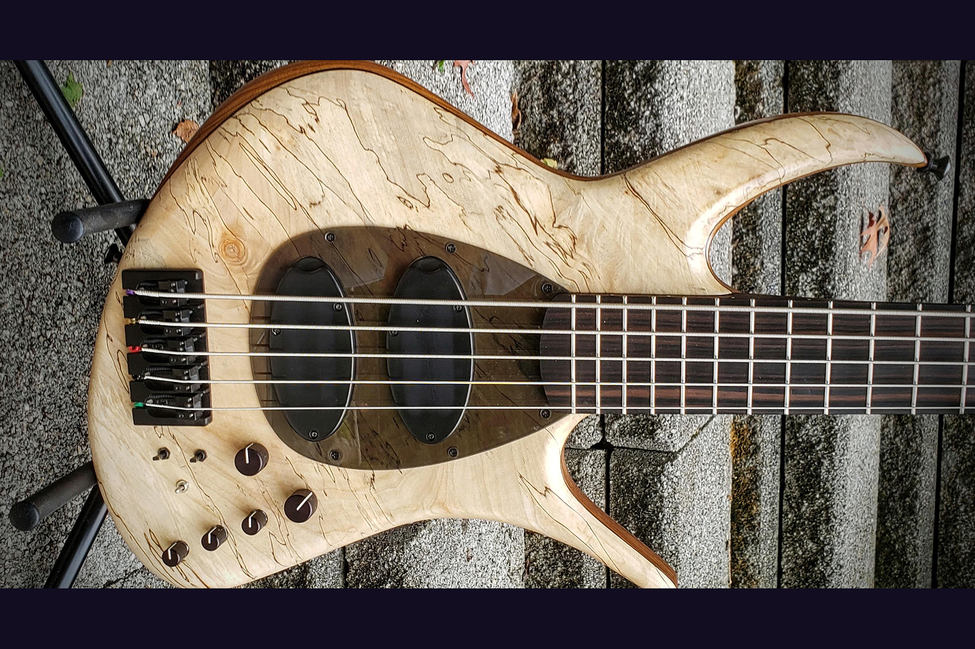Custom Bass Bodies – Custom Guitar Bodies – GQNFRO
