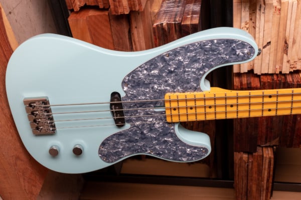 Bass of the Week: Prestige Guitars Custom Shop Phantom Bass