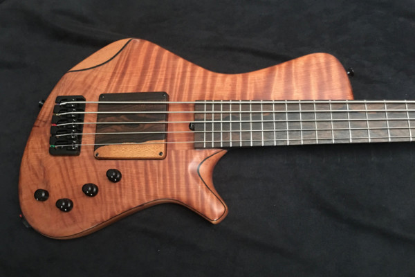 Bass of the Week – Page 4 – No Treble